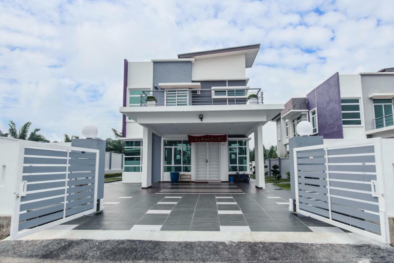 Ruby Homestay Melaka Exterior photo